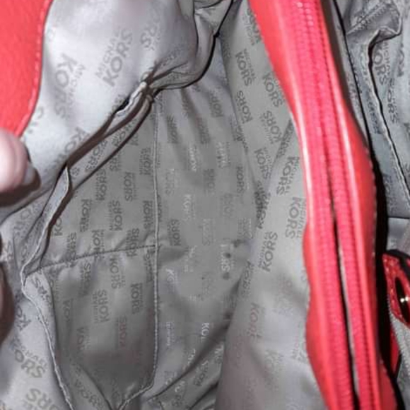 Michael kors purse - Picture 8 of 13